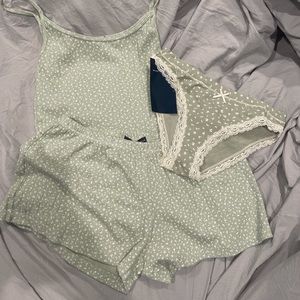 Brandy Melville sage green floral set